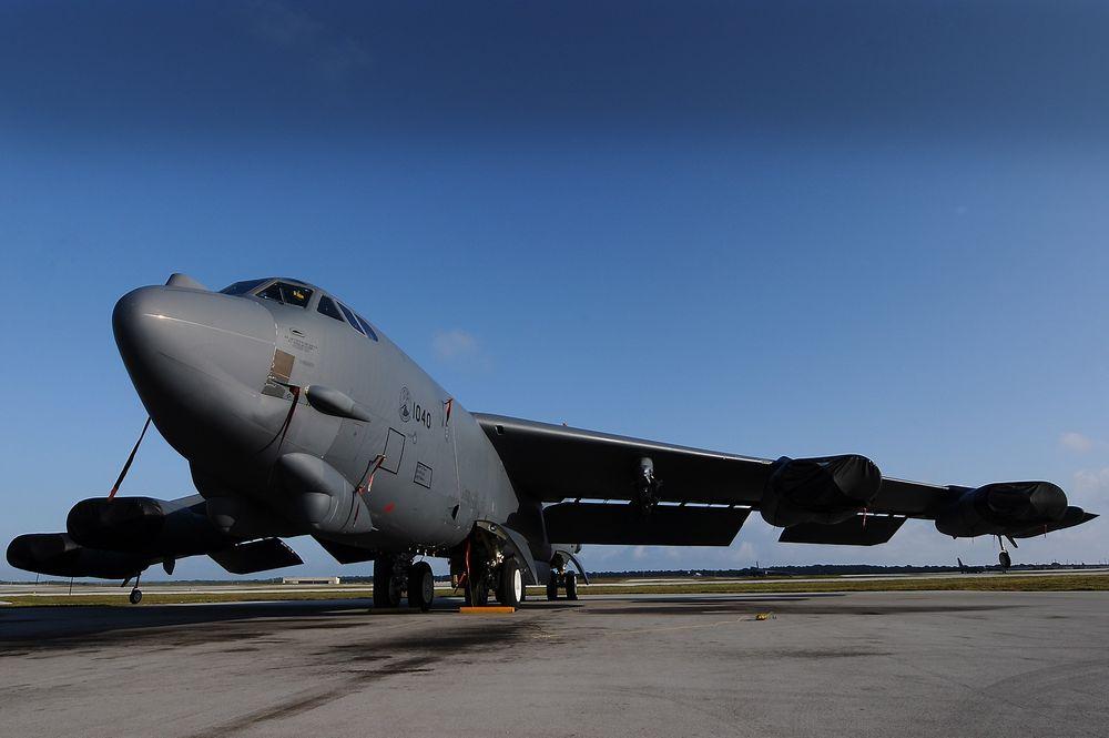 Her er 61-040 tidligere i år på flybasen Andersen helt nord på stillehavsøya Guam. Til vanlig er flyet stasjonert på Minot AFB i Nord-Dakota. 