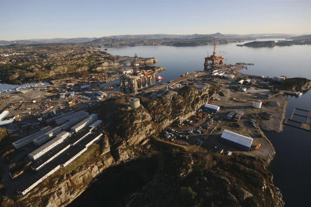 AVTALE: Bergen Group eier et stort anlegg på Hanøytangen med en gedigen tørrdokk på 125 x 125 meter samt store kanainlegg. En langsiktig avtale med Transocean om vedlikehold og modifikasjon av rigger gir en solid base for driften.