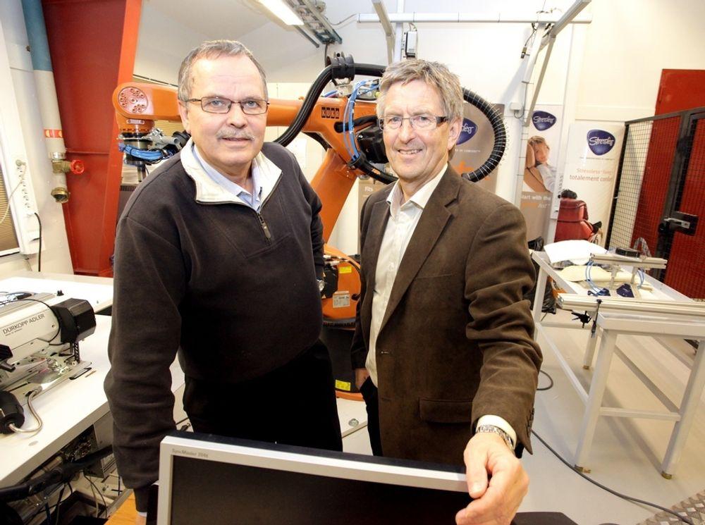 STERKERE SAMMEN: SRM-direktør Sverre Narvesen (t.h) og Nammo-direktør A. Erland Paulsrud har vært sammen i industriklynga NCE Raufoss i 3,5 år.