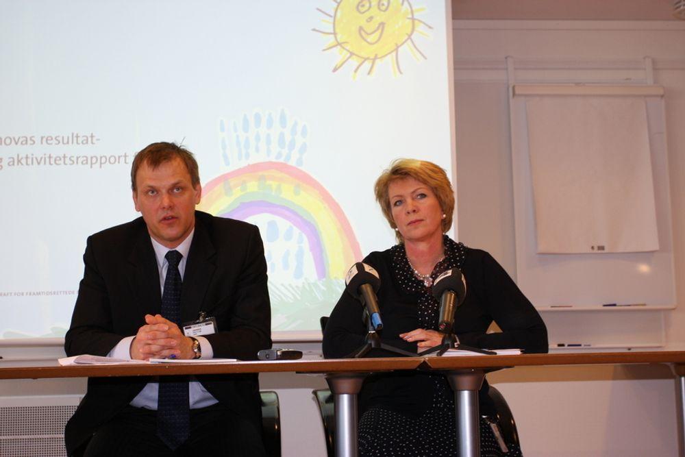 ENDRER IKKE: Konstituert Enova-direktør Fridtjof Unander og olje- og energiminister Åslaug Haga presenterte Enovas resultatrapport denne uken. Her går det frem at målet om 3 TWh vindproduksjon innen 2010 står ved lag.