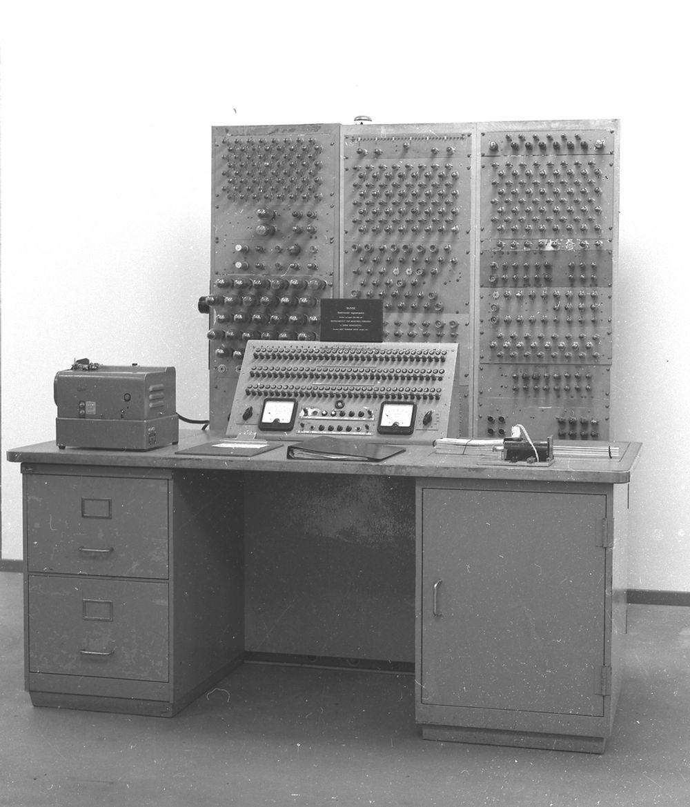 NUSSE:
Norges første datamaskin