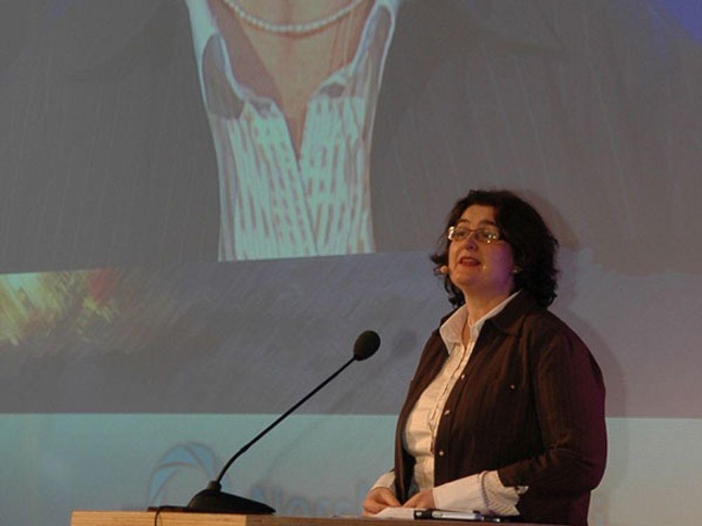 Statssekretær Liv Monica Stubholt, Olje og energidepartementet under Offshore Strategikonferansen i Stavanger 2008.