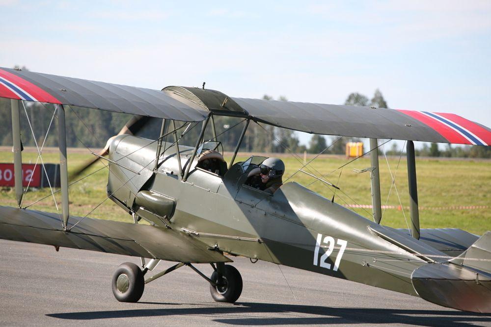 Havilland Tiger Moth gjør seg klar for take-off.