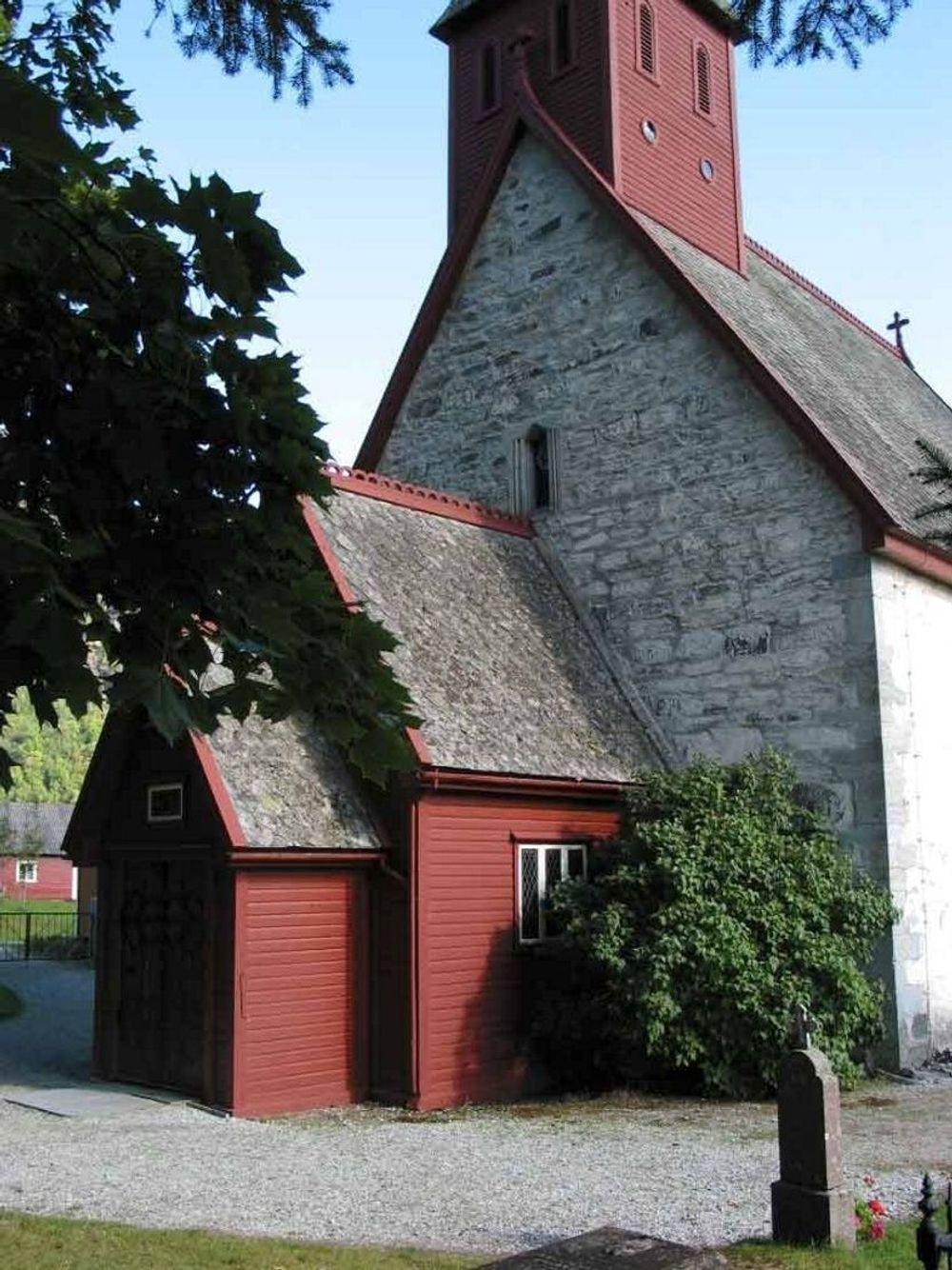 SKATT: Den flotte Dale kirke er et av de kirkebyggene som nå går inn i en nasjonal oversikt over kirkelige kulturskatter. FOTO: NORGES TURISTRÅD