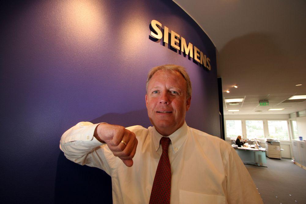 ANSVARLIG: Konsernsjef Per Otto Dyb i norske Siemens har fått hard medfart etter at Siemens har blitt anklaget for korrupsjon mot Forsvaret.