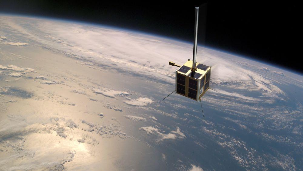 I Juli i 2010 ble den norske satellitten AISSat-1 skutt opp for å bedre oversikten over maritim aktivitet i nordområdene. 
