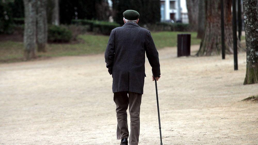 Et nytt lovforslag åpner for GPS-overvåking av demente. 
