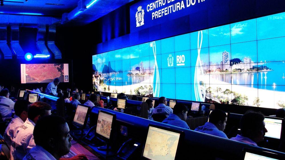I dette operasjonsrommet sitter representanter for 30 offentlige etater samlet i Rio de Janeiro. Tirsdag fortalte IBM norske myndigheter om løsningene deres for smarte byer.