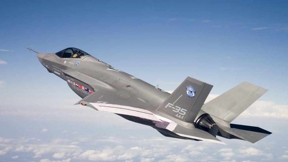 Canada velger F-35 Joint Strike Fighter til å erstatte sine CF-18 Hornet-fly.