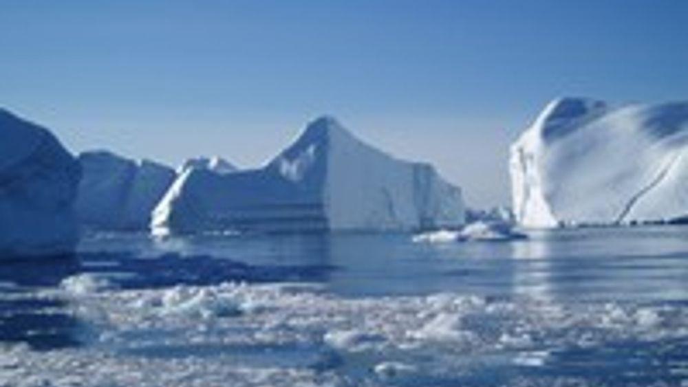 ARKTIS SMELTER RASKERE: Issmeltingen i år har slått rekordåret 2005. Økosystemene i Arktis er spesielt sårbare for klimaendringene.