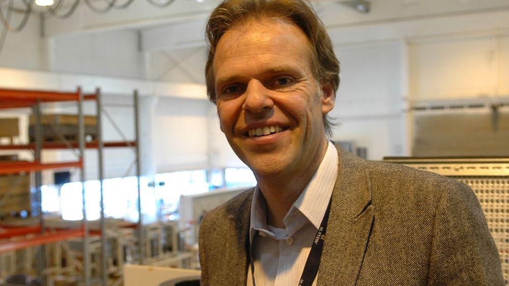 SPONSER: Dr.ing. Tore Ulstein sponser et professorat ved Høgskolen i Ålesund. - Vi må styrke den lokale kunnskapen, sier han.