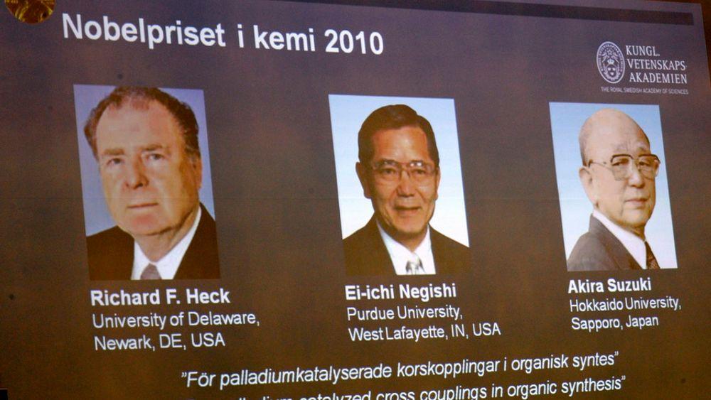 Nobelprisen i kjemi for 2010 går til Richard F Heck, Ei-ichi Negishi og Akira Suzuki.