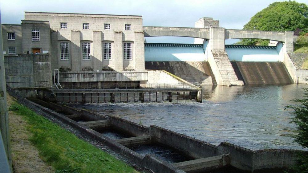 KRAFTRESERVE: Dette er Scottish and Southern Energys vannkraftverk Pitlochry. Selskapet søker nå skotske myndigheter om å få bygge et anlegg ved et annet kraftverk for å pumpe vann opp fra lavere til høyere reservoarer. Slik får selskapet tilgang på 100 GWh reservekraft til bruk i perioder med topplast.