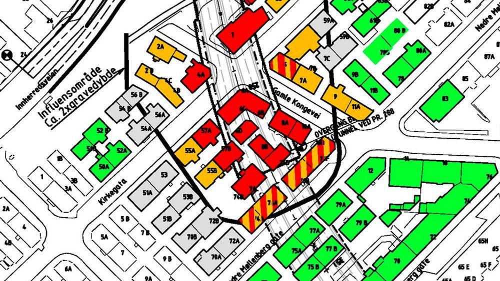 De røde feltene markerer hus det kan bli aktuelt å flytte eller rive.