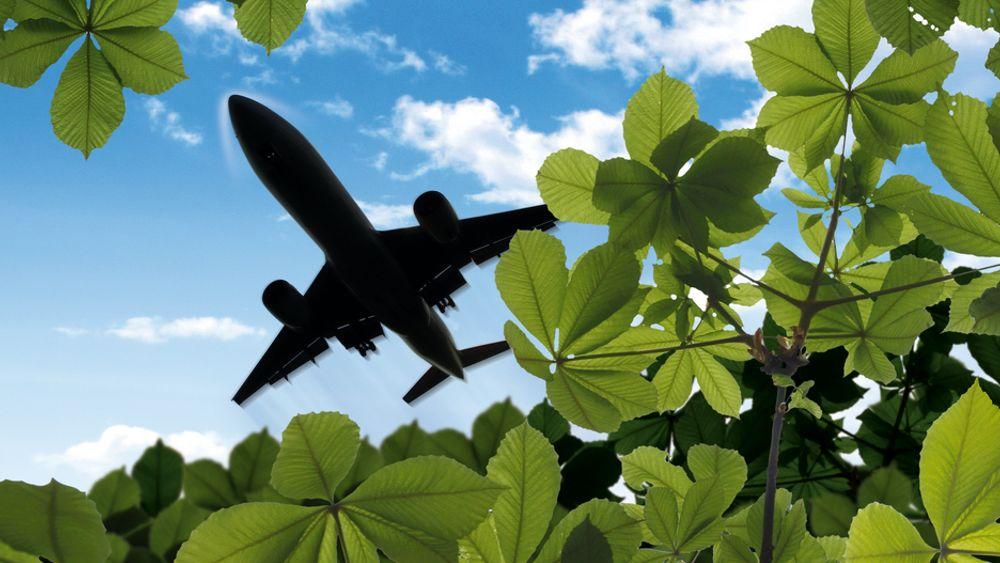 At luftfarten skal inn i klimakvotesystemet fra 2012 vil gi flere billigbilletter og større utslipp i 2010, tror SSB-forsker Knut Einar Rosendahl.
