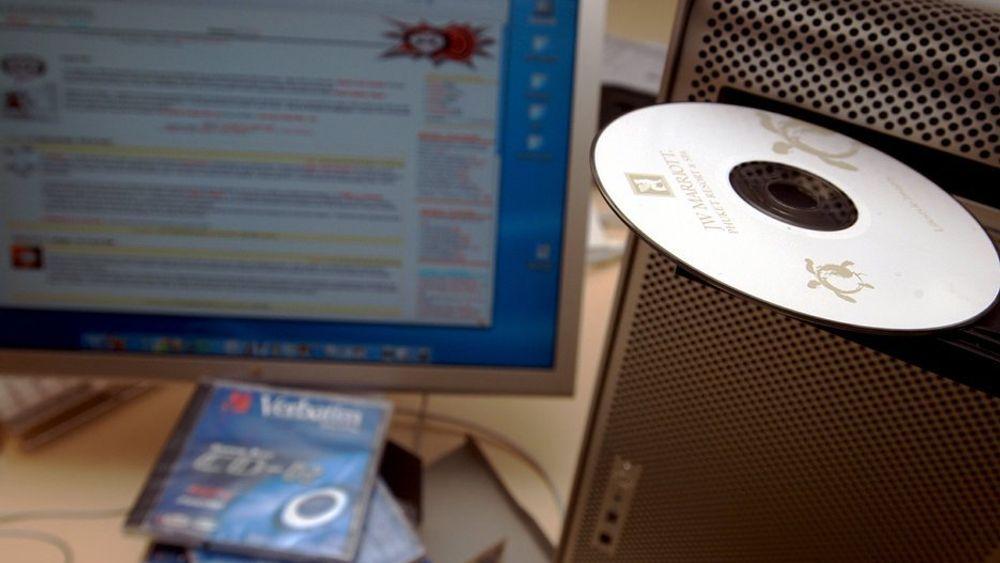CD- og DVD-plater er fortsatt vårt mest brukte backup-medium.