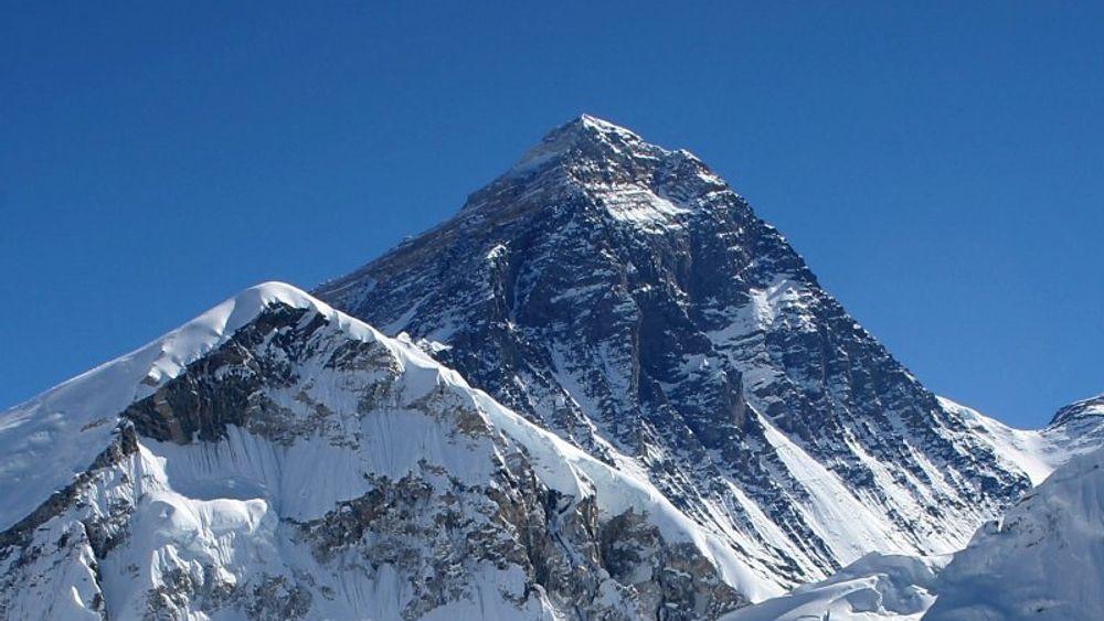 Mount Everest sett fra Kala Patthar i Nepal.