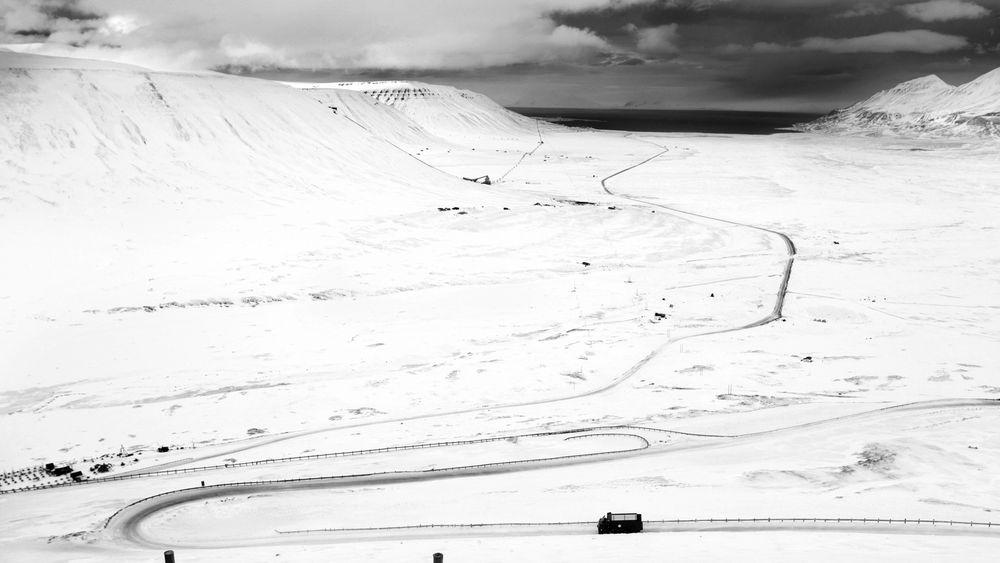 Forskere har funnet et reservoar som kan brukes til å lagre CO2 under Longyearbyen.  