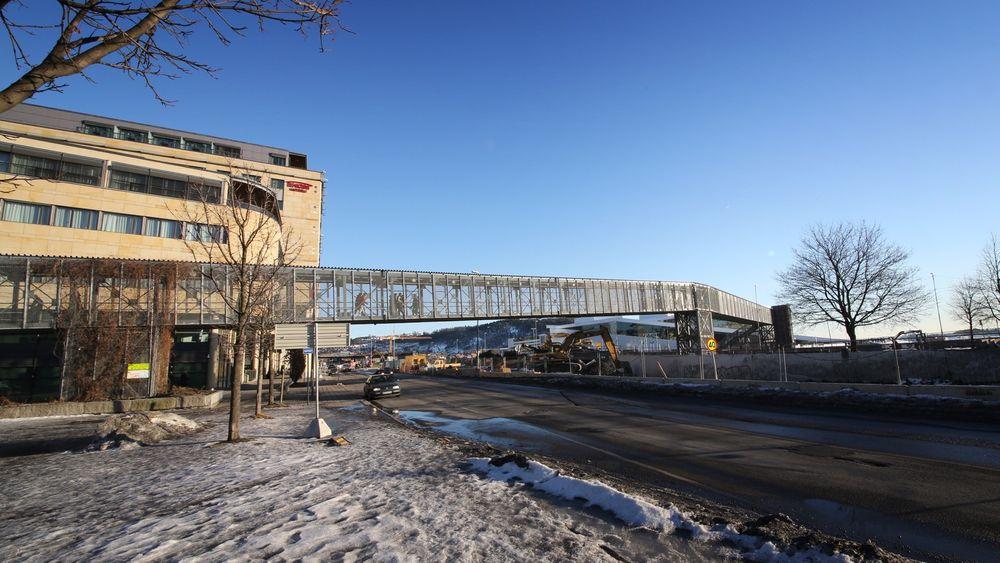 Statsbygg gir bort Operabroen mot forsvarlig demontering. 