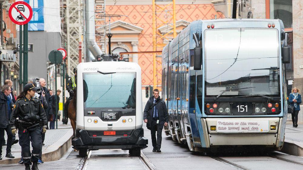 Demonstrasjon av en selvkjørende buss i forbindelse med IKT-Norges årskonferanse i Oslo tidligere i år.
Foto: Håkon Mosvold Larsen / NTB scanpix