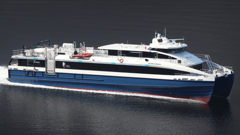 Den nye hurtigbåten «Regine Normann» ble levert i mars 2019.