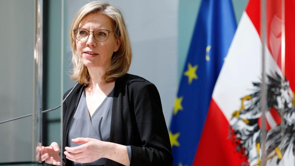 Østerrikes klima- og innovasjonsminister Leonore Gewessler prøver å hindre EUs planer om å styre «grønne» investeringer i retning gass og kjernekraft.
