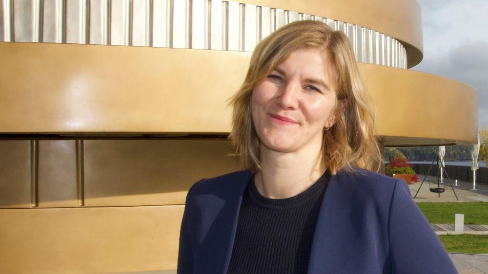 – Det kommer nye regler for vindkraft før jul, lover statssekretær Elisabeth Sæther (Ap), i Olje.- og energidepartementet.