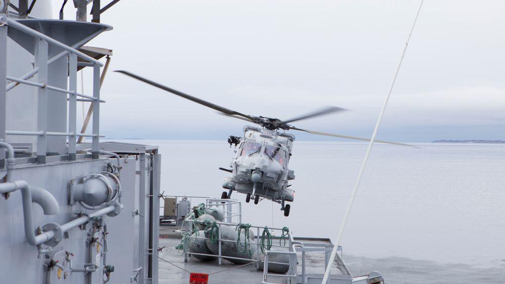 En NH90 tar av fra KV Senja for seks år siden. Også Kystvaktens framtidige helikopterkapasitet er et åpent spørsmål.